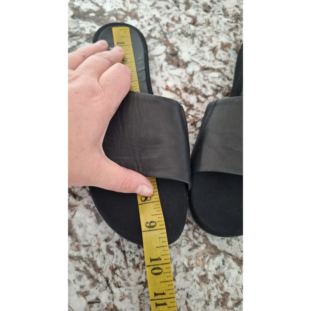 Aquatalia Black Leather Slide Sandals Made in Italy Womens Size 8 Flat Shoes